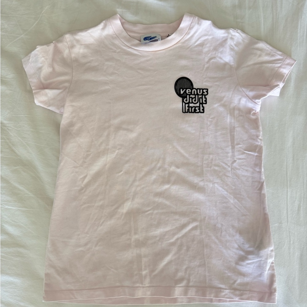 ๐๏ธ Lacoste Pink Graphic T-Shirt